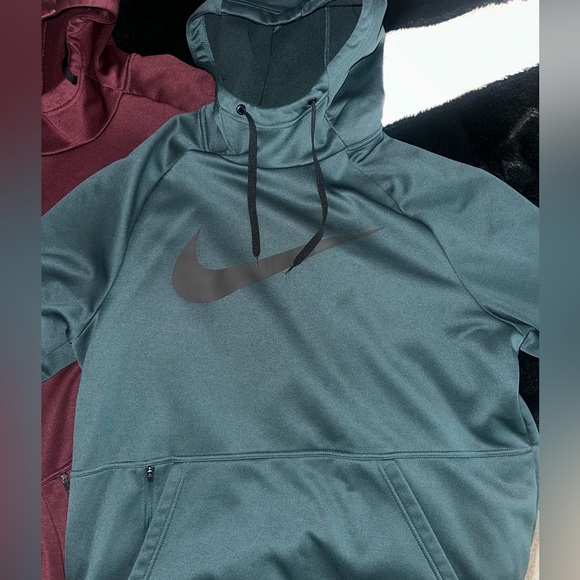 Nike Hoodie Bundle - Picture 2 of 7